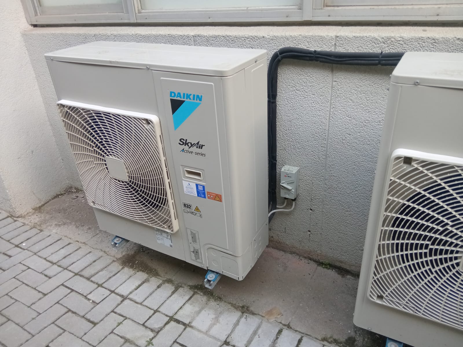 Daikin SkyAir outdoor units — commissioned & running