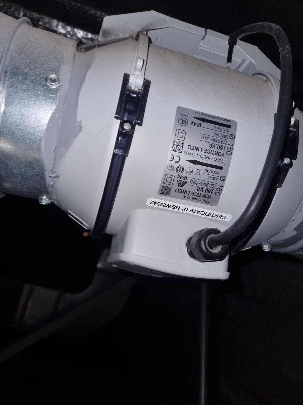 Vortice Lineo 150 inline duct fan — labelled & certified