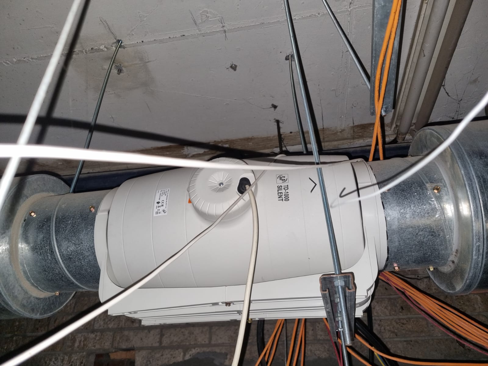 S&P TD-1000 Silent inline mixed-flow fan — ceiling void